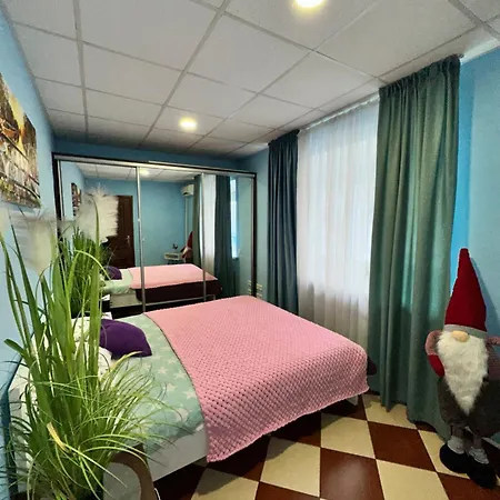 Apartment простора 3 кім кварт в самому центрі києва з двома окремими спальнями трц гуллівер Kyiv